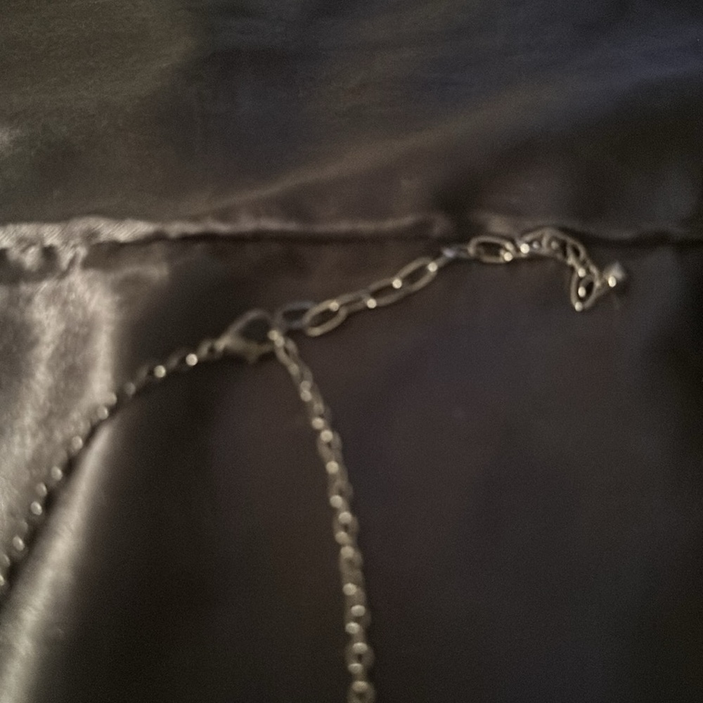 Necklace - Picture 3 of 4